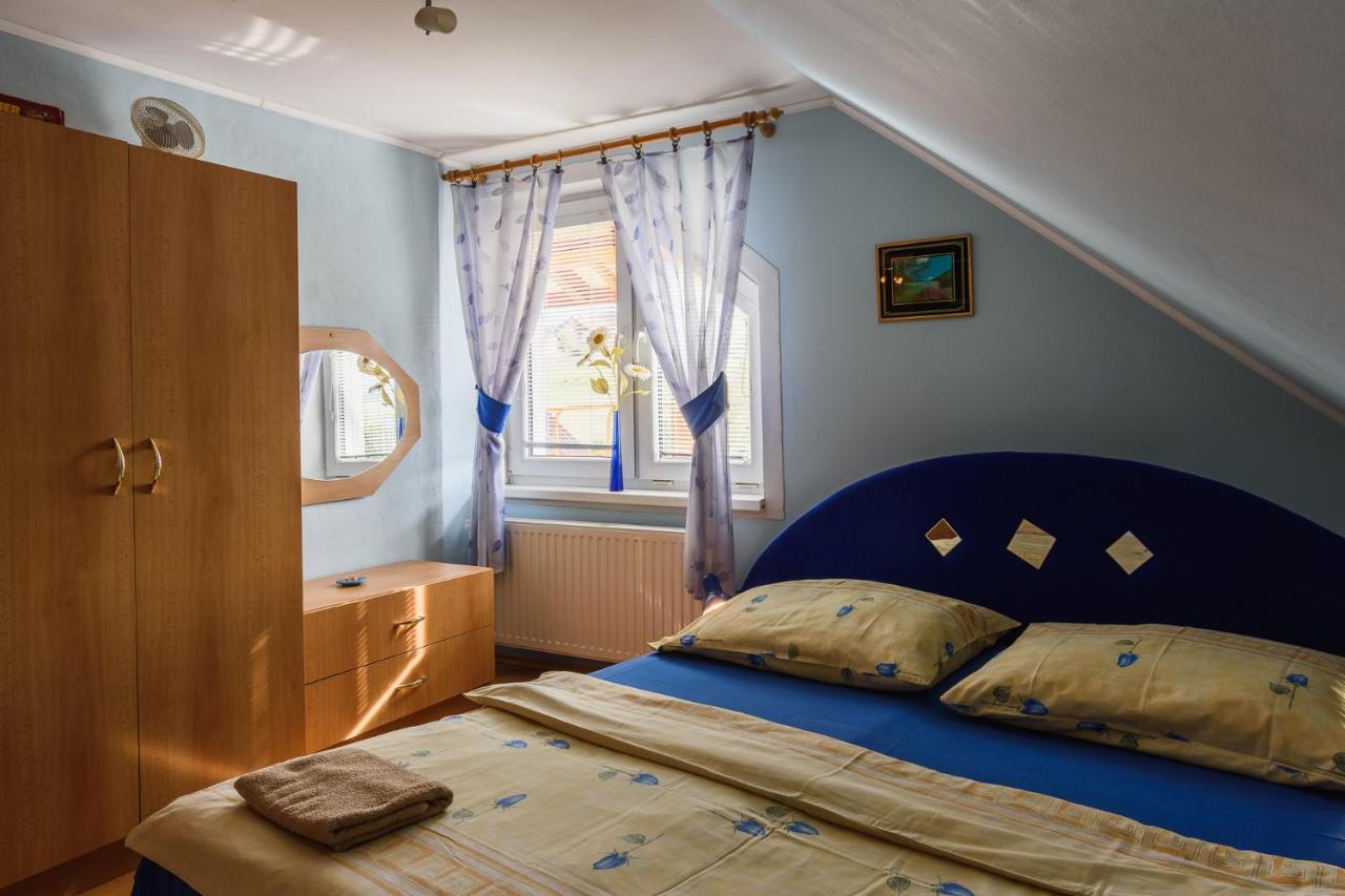 Apartman Elegant Besenova Luaran gambar