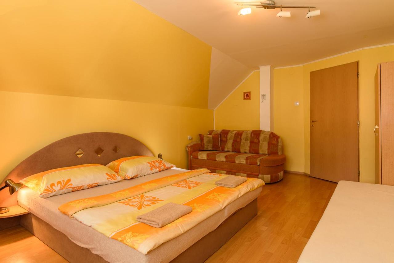 Apartman Elegant Besenova Luaran gambar
